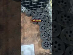 सीएनसी लात